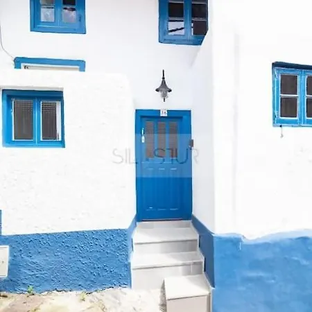 La Puerta Azul De Alex Cudillero