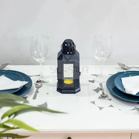 La Puerta Azul De Alex * Cudillero